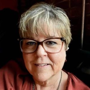 Meet your Posher, Deanna